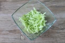 Salad with ogirki and celery